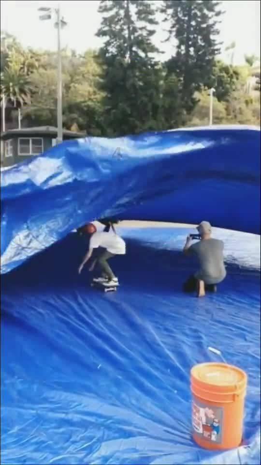逃出宝藏洞