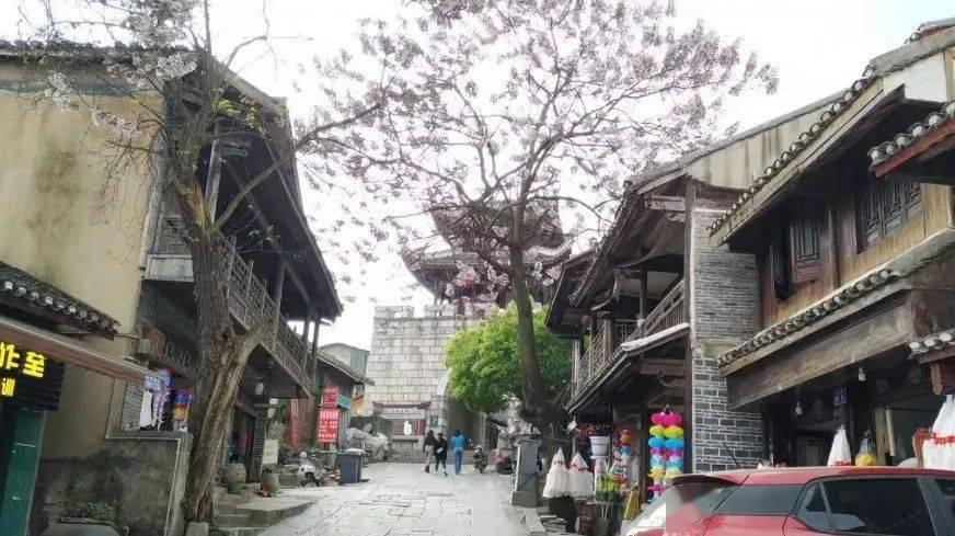 大脚车狂飙赛