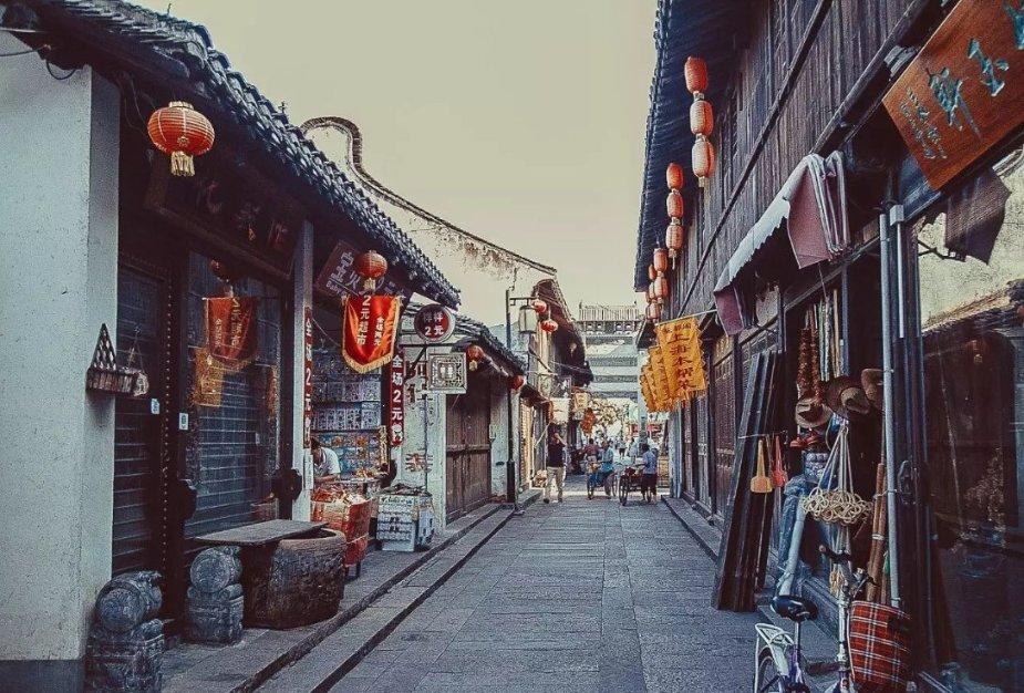 旗舰基金今年下跌12%，“木头姐”又让投资者失望，本月已撤资近5亿美元